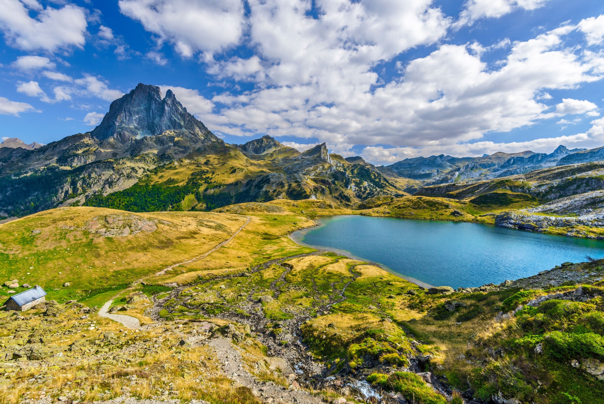 les lacs d ayous le lac roumassot